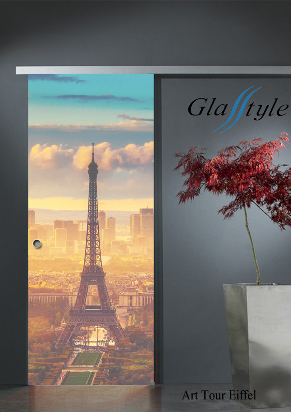 torre tour eiffel in vetro lavorato vetrate artistiche porte in vetro cristalli vetreria venezia padova treviso vicenza verona veneto rovigo porte tuttovetro stampate immagini in vetro antisfondamento realizzati su misura arredare arredo casa hotel